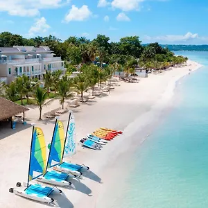 **** Semesteranläggning (resort) Beaches Resort&spa - Jamaica